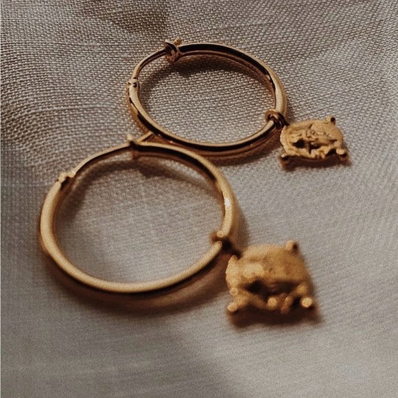 Missoma London x Lucy Williams gold beaded coin charm hoops - Picture 2 of 4